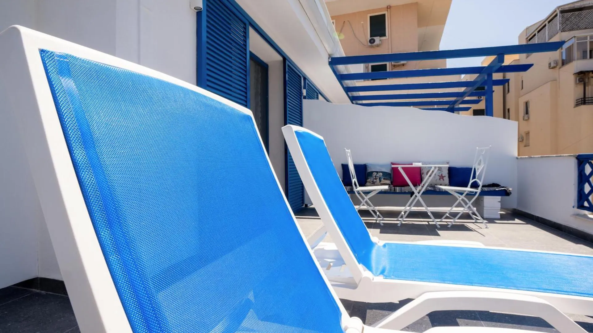 ***  Hotel Deti Durrës Albánie