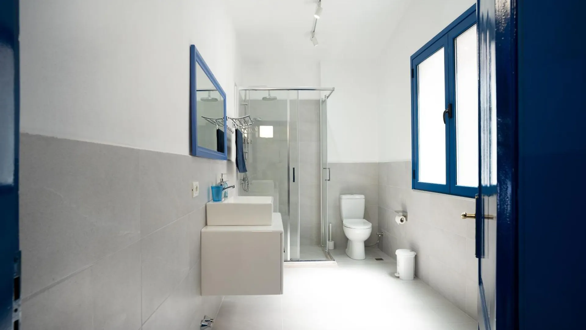 Hotel Deti Durrës 3*,