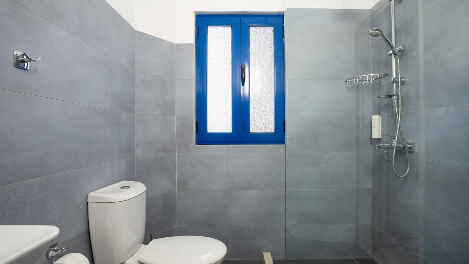 ***  Hotel Deti Durrës Albánie